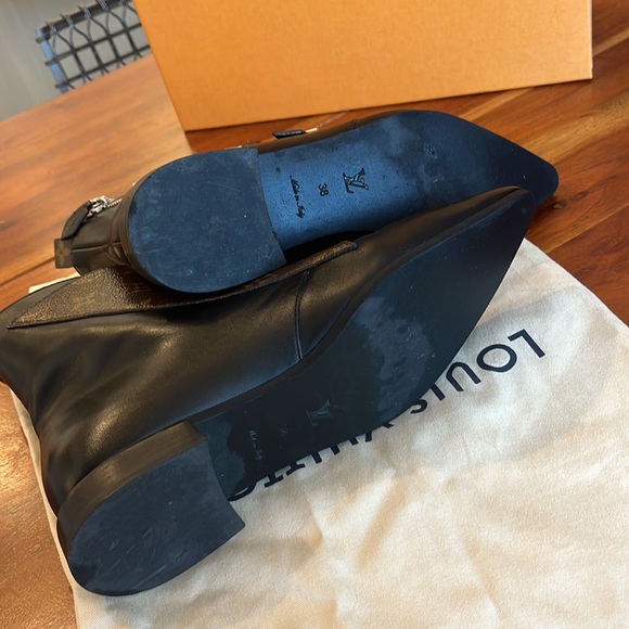 Louis Vuitton Monogram Jumble Flat Ankle Boot - Picture 8 of 8